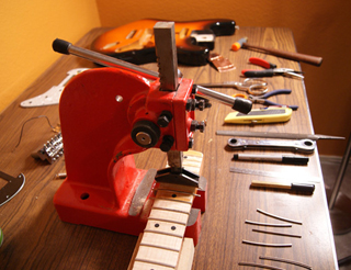 Fender USA Neck Refret Job